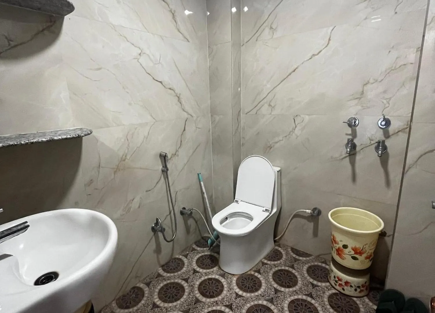 Ks Paying Guest House Varanasi