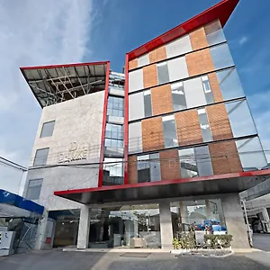 D-luxe Hotel Kochi