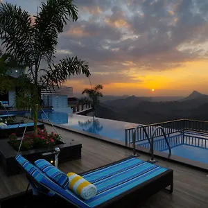 the-panoramic-getaway.hotels-munnar.com/