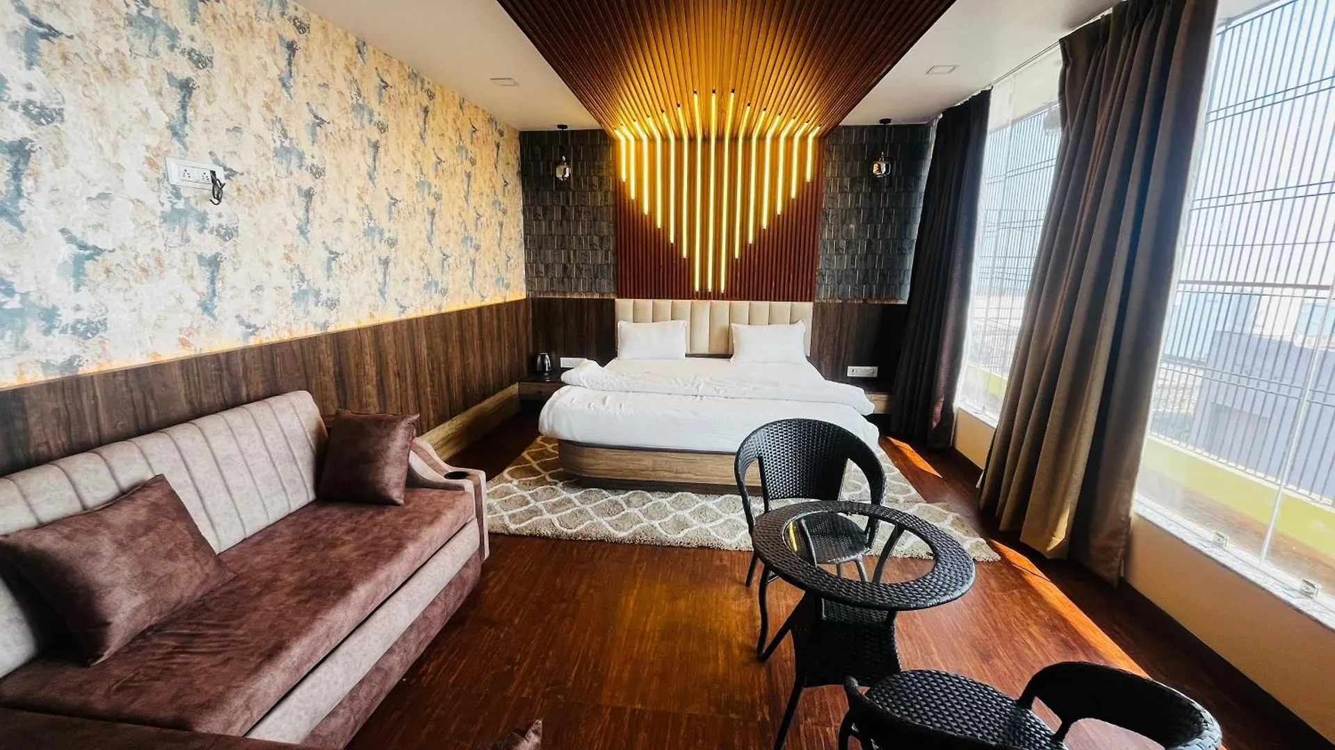 Ks Paying Guest House Варанаси