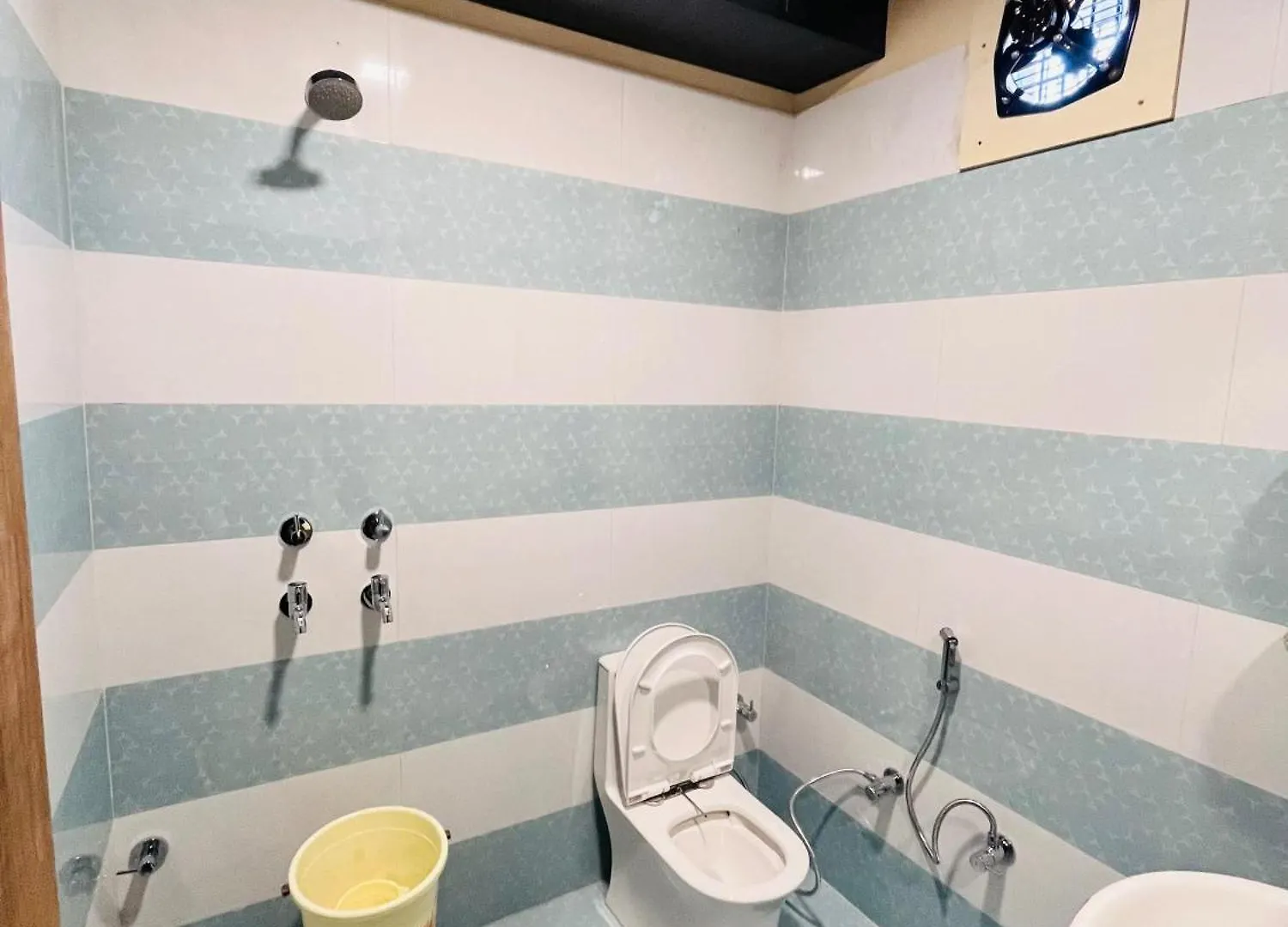 Ks Paying Guest House Варанаси Индия
